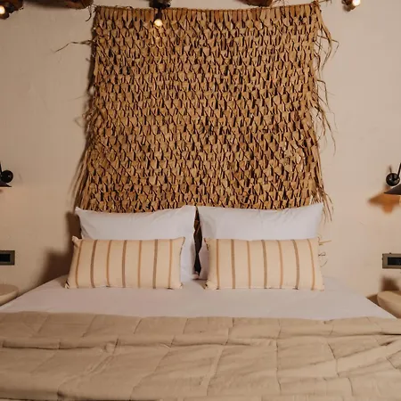 Mansion * Agios Leon