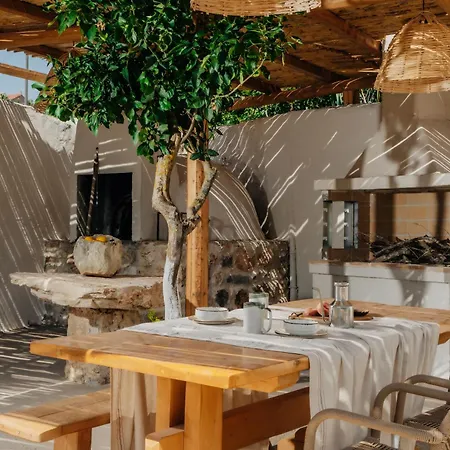 Mansion Agios Leon